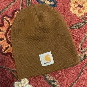 Women’s Carhartt tan beanie